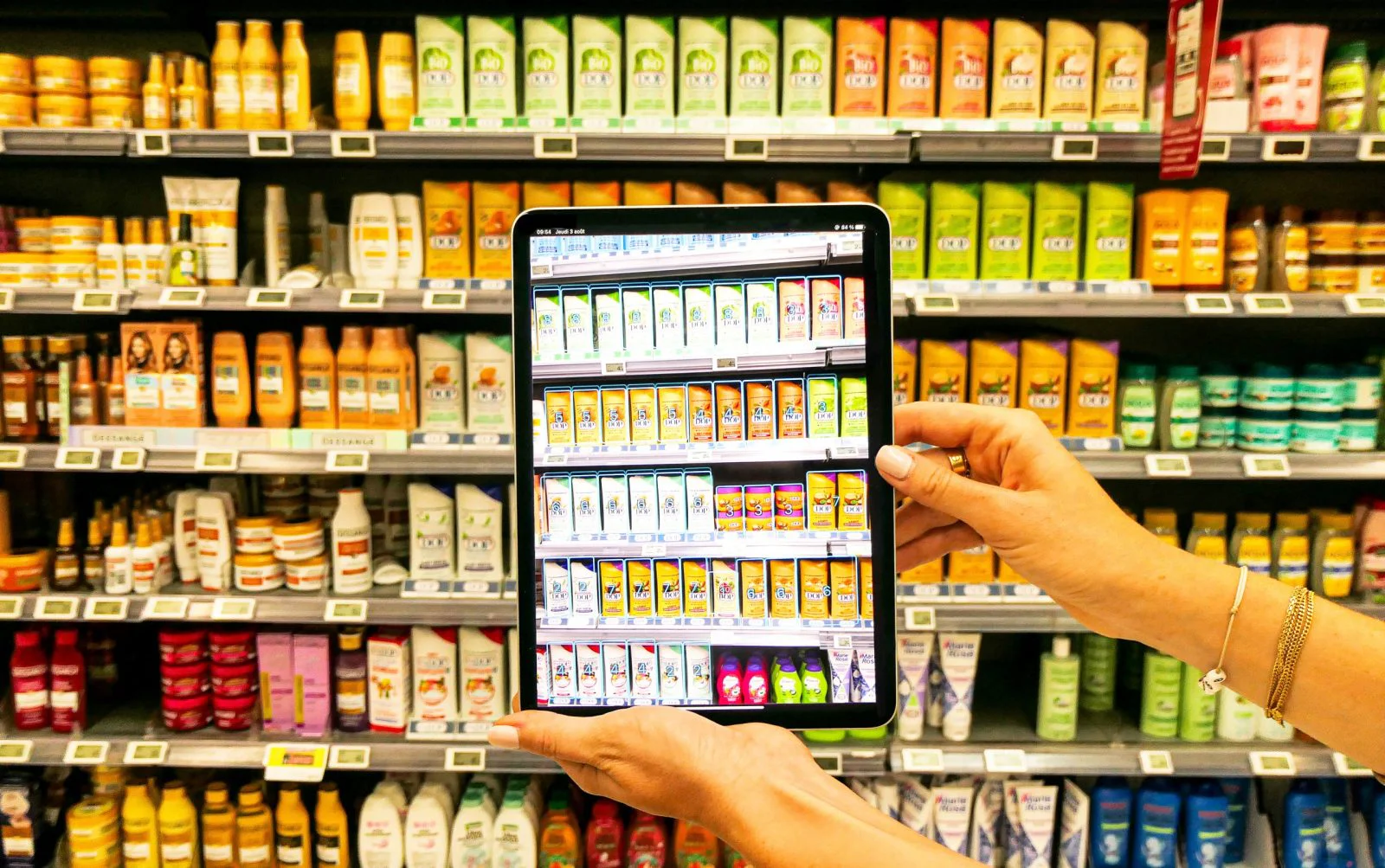 L'écran de l'application EasyPicky lorsque les forces de ventes réalise une reconnaissance de produits en vidéo pour un relevé linéaire.