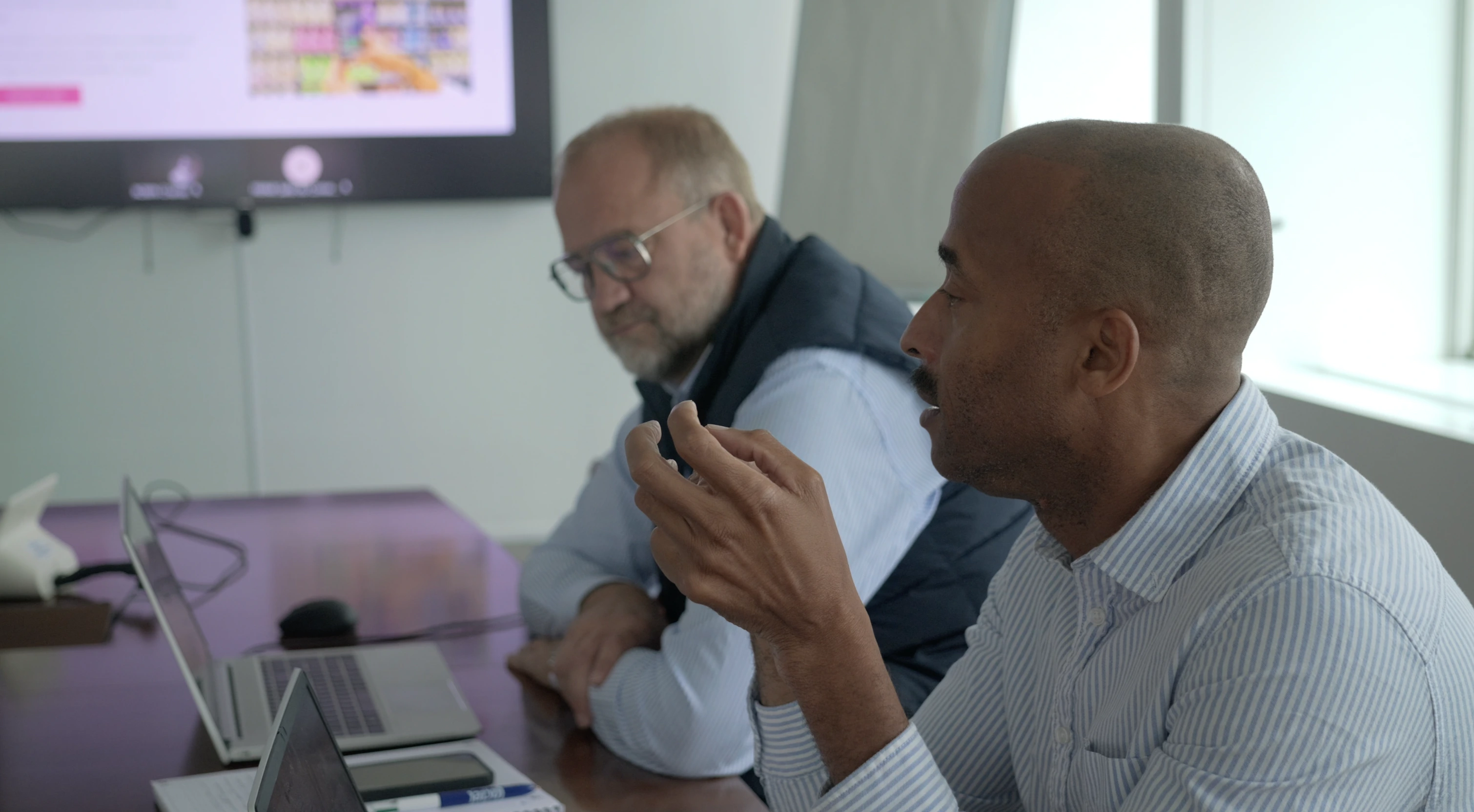 Lactalis and EasyPicky teams working together during a project meeting